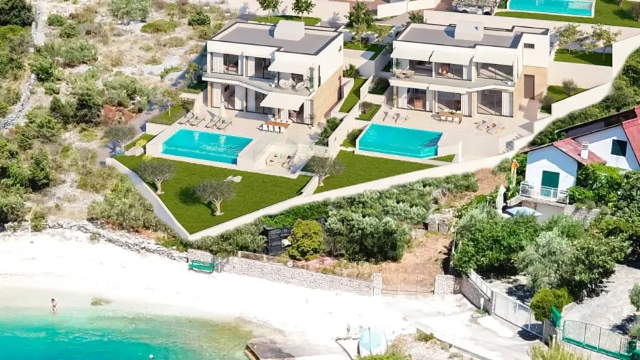 Bild... - Luxus Villa Bettina - Blick auf Strand, Bucht und Meer / 3 Schlafzimmer / 3 Bäder