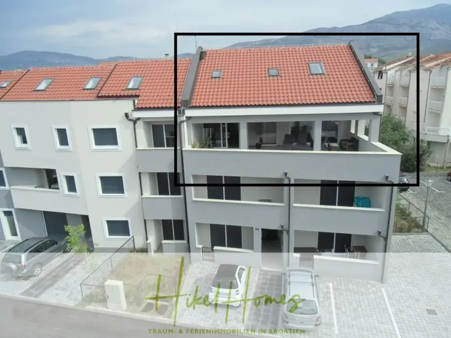 Bild... - Appartement über 2 Stockwerke / 3 Schlafzimmer / 70m zum Meer / Pool / große Terrasse